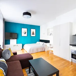 Boheme Charle's Square Apartment Prague